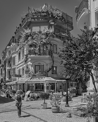 Istanbul    |   2  /  36    |